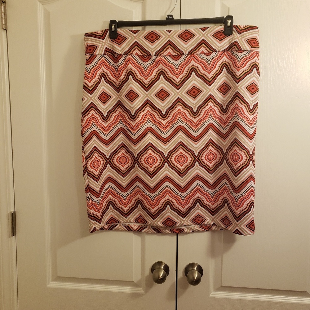 Ashley Stewart EUC Cute skirt w/ geometric stripes